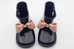 Rosett Black
